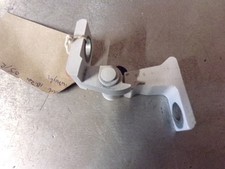 13393 F3F 12-16 MK5 6J SEAT IBIZA O/S DRIVERS SIDE REAR DOOR TOP HINGE IN WHITE