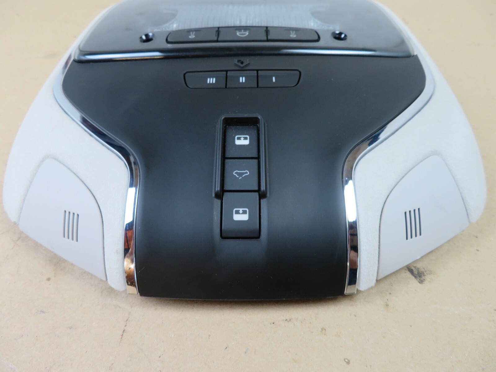 2014-2017 MASERATI GHIBLI OVERHEAD CONSOLE SUNROOF W/ DOME LIGHT SWITCH OEM