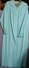 SHADOWLINE Robe Sz M Womens Nylon Teal Green Long Sleeve Button Front Lace EUC