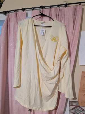 NWT Fashion Bug 26/28 Women's Plus Size Yellow Butterfly Embroidered Wrap Shirt