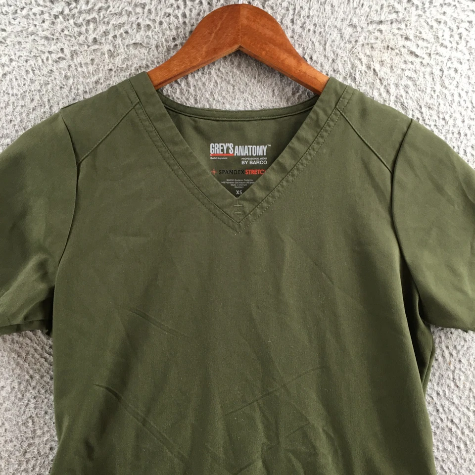 Greys Anatomy by Barco Spandex Stretch Emma 4-Pocket Scrub Top Womens XS Green - Image 2 of 4
