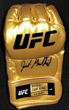 Justin Gaethje Signed Gold UFC Official Fight Glove Beckett AUTO