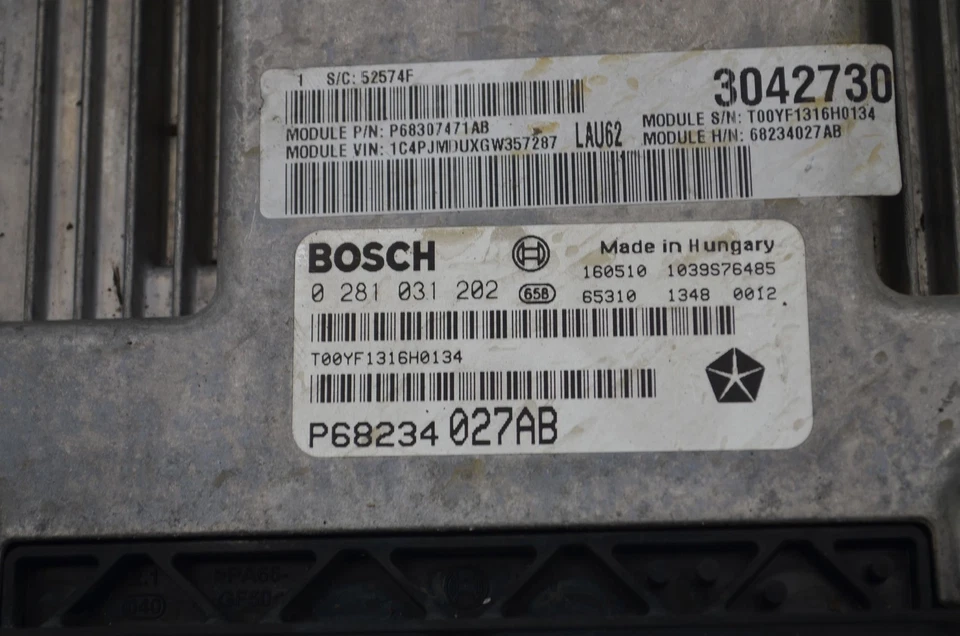 105510- Centralina ECU Jeep Cherokee Dal 2014 al 2018 Cod 0281031202 - Immagine 2 di 4