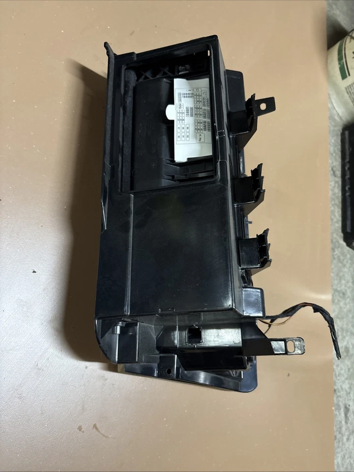 BMW 328i 335 E90 2009-2011 guantera compartimento de almacenamiento beige tostado OEM 7075477 Foto 3 de 4