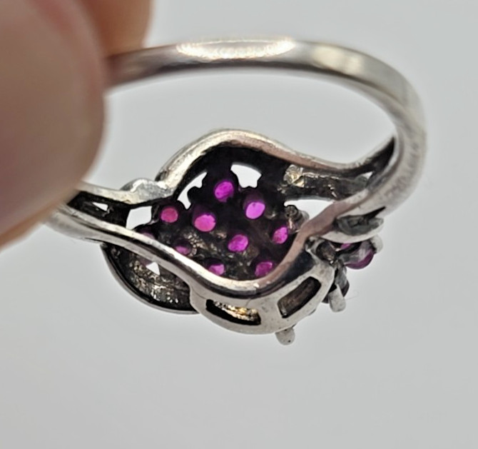 Vintage CT Signed STERLING SILVER Ruby Cluster Ri… - image 15