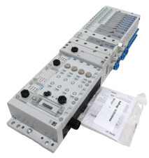 NEW FESTO 569926 MANIFOLD MPAL-VI 533345 CPX-F839 CPX-AB-8-M8-3POL CPX-CP-4-FB