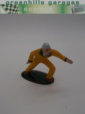 F585 - Greenhills Scalextric Carrera Crouching Mechanic 1.32 Scale - NEW