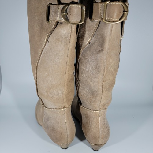 Steven by Steve Madden Iconn Size 7.5 Wedge Heel Knee High Boots Taupe Tan Flaw - Picture 7 of 12
