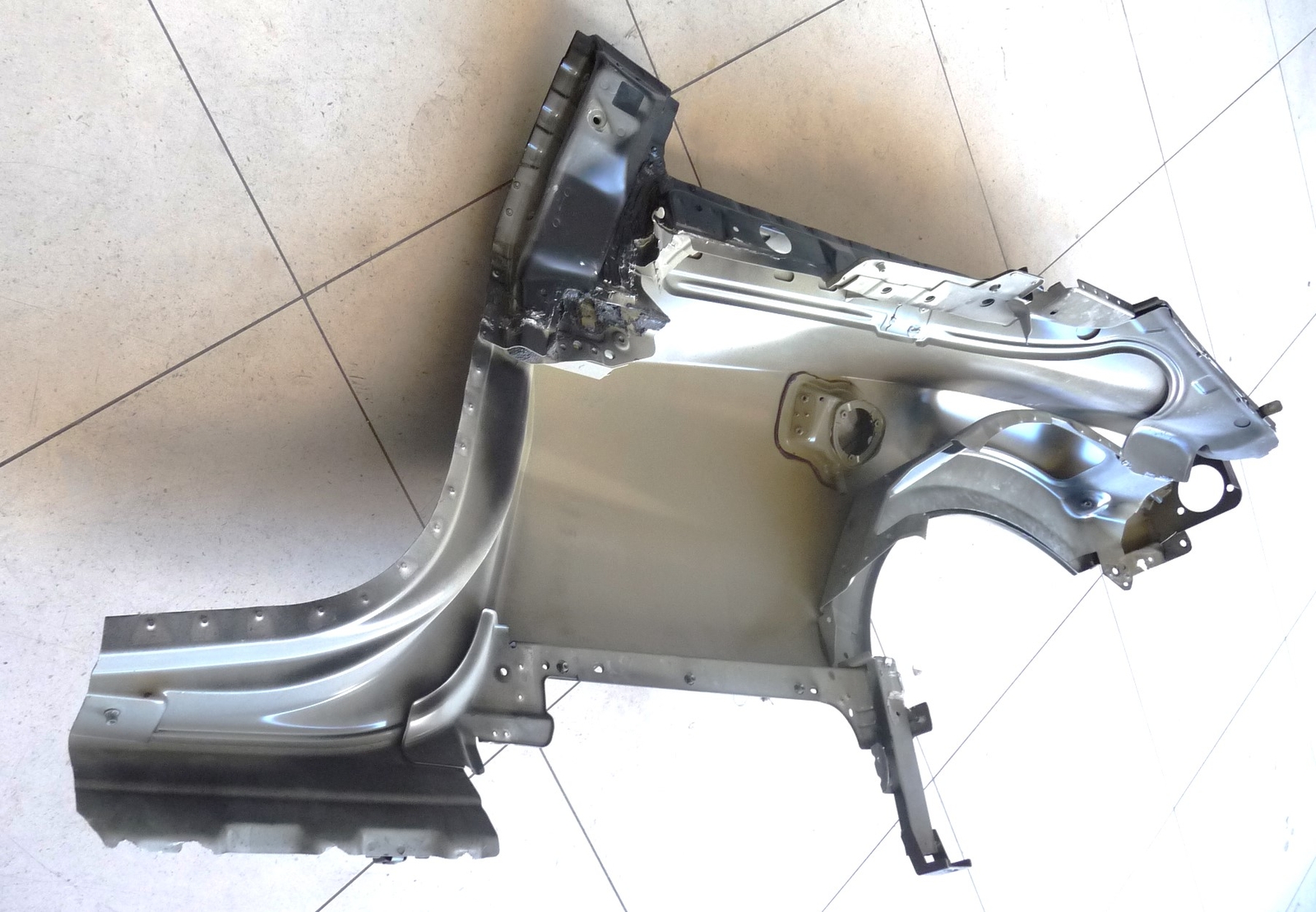 Ferrari 458 Spider Fender Rear Right Passenger Fender Quarter Panel 82149511 OE