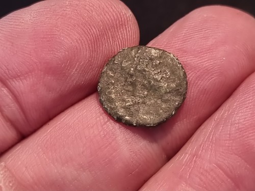 Roman bronze unresearched coin found in Yorkshire, Britain uncleaned con. LA162r