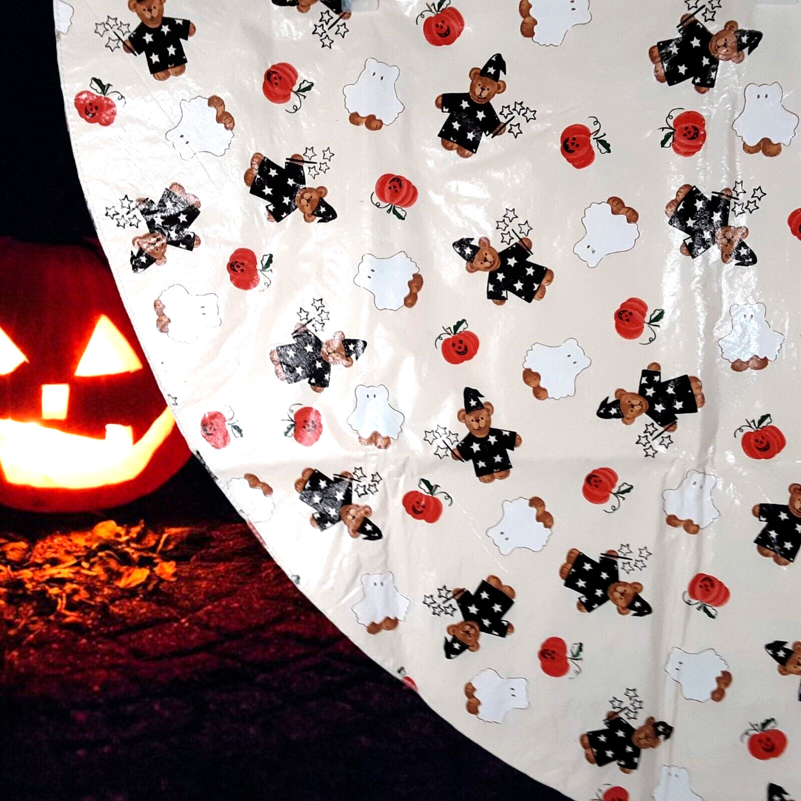 58" Round Vinyl Plastic Ghost Wizard