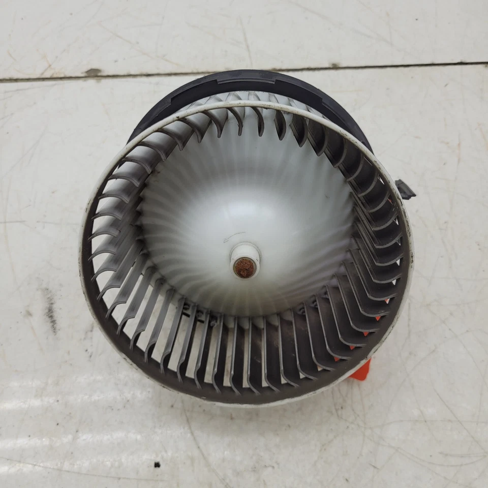 Ford Fiesta MK7 2012 Heater Blower Fan Motor VP8E2H-18456-BB - image 3 of 4