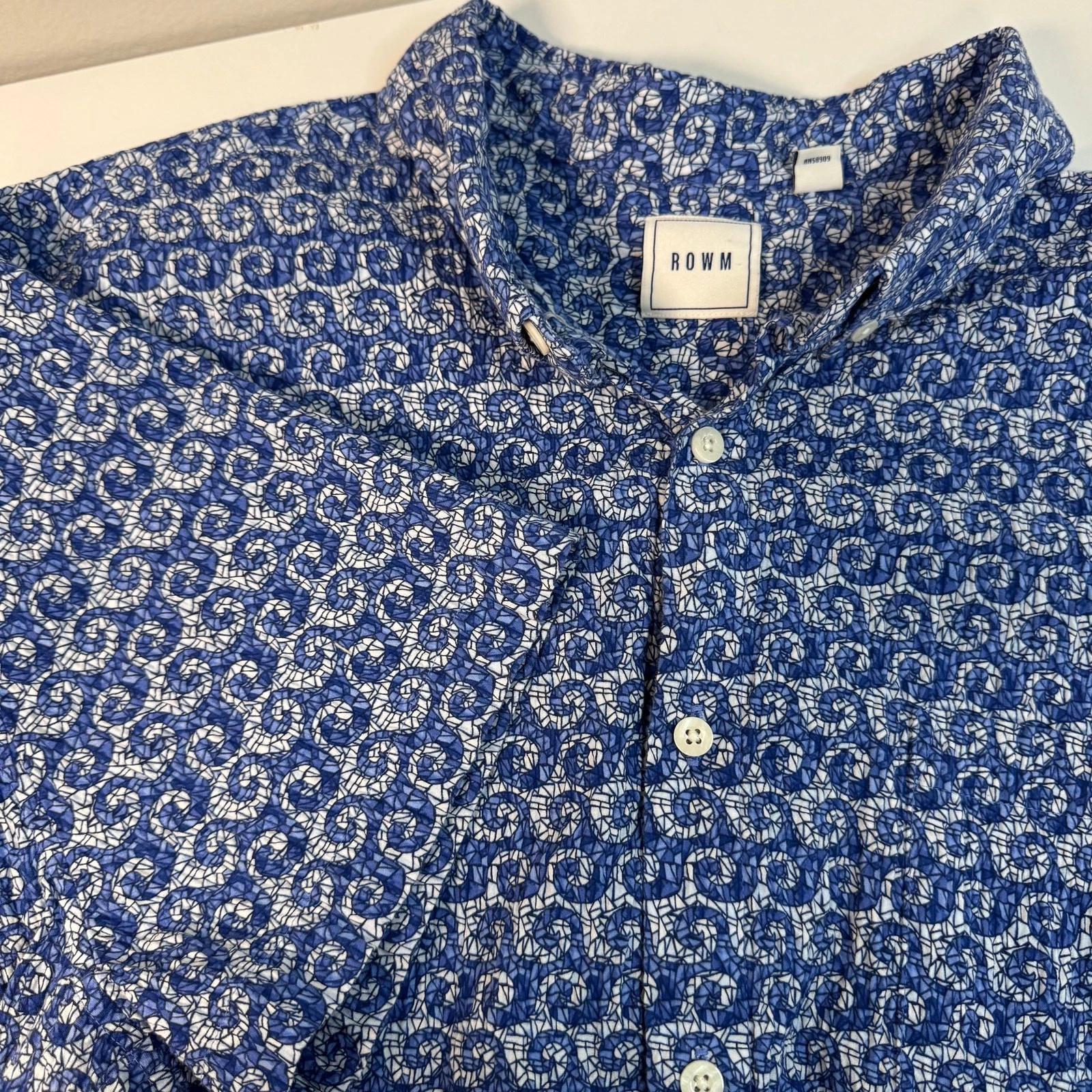 ROWM Blue Waves All Over Print Button Up Shirt Men's XXL Stretch Vacation