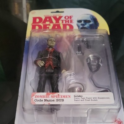 Trick or Treat Studios Day of the Dead Bub Zombie 5in Boxed Figure Accessories