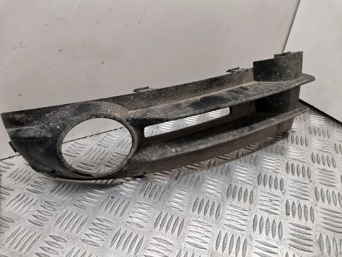 VW CADDY III Furgon 2KA, 2KH, 2CA, 2CH Nebelscheinwerferverkleidung 30532168