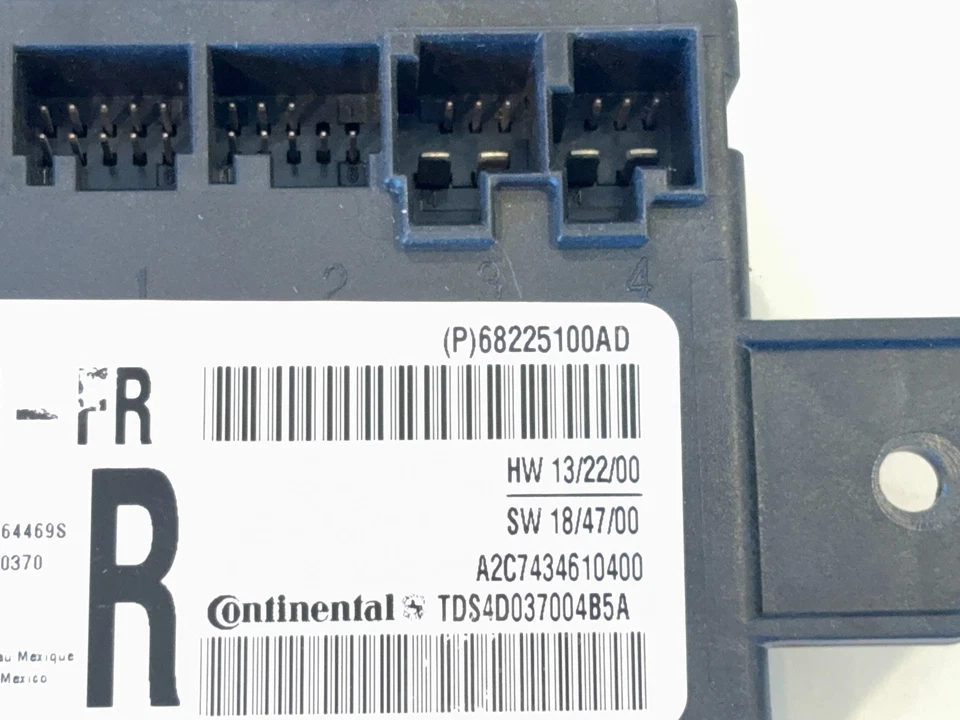 Módulo de puerta de pasajero derecho Ram 1500 2500 3500 2017-18, 2019+ Classic 68225100AD Foto 4 de 4