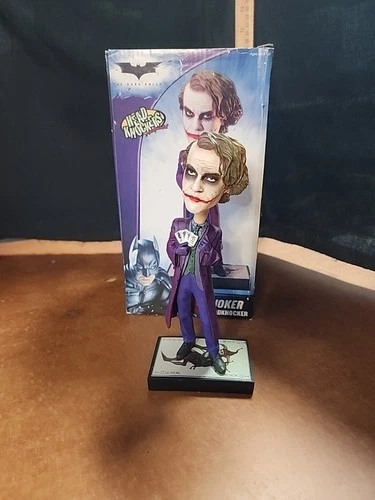 Neca DC Batman The Dark Knight The Joker Bobblehead Headknocker Heath Ledger