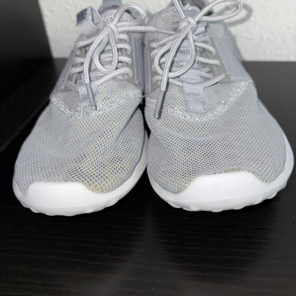 Nike Juvenate Gr. 37,5 38 Hellgrau US 6.5 7 2 Sneaker Schuhe 2 Verschiedene Grö - Bild 4 von 4