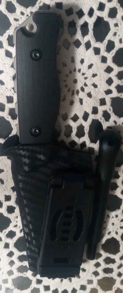 Benchmade Hidden Canyon Black Scales And Kydex Sheath With Firestarter Rod - Image 4 of 4