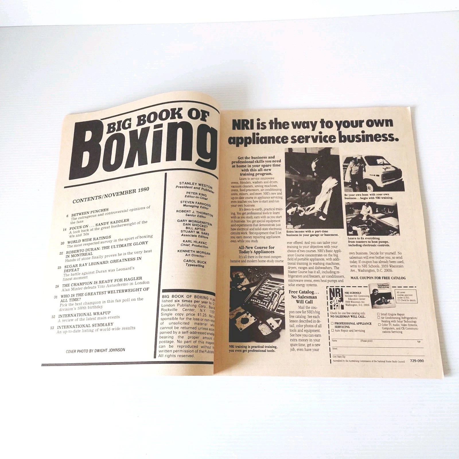 Big Book of Boxing November 1980 ROBERTO DURAN SUGAR RAY LEONARD Cover - 画像3/12