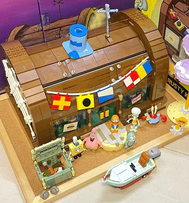 Krusty Krab Restaurant Building Blocks Set 2700pcs SpongeBob Gift Toy no box