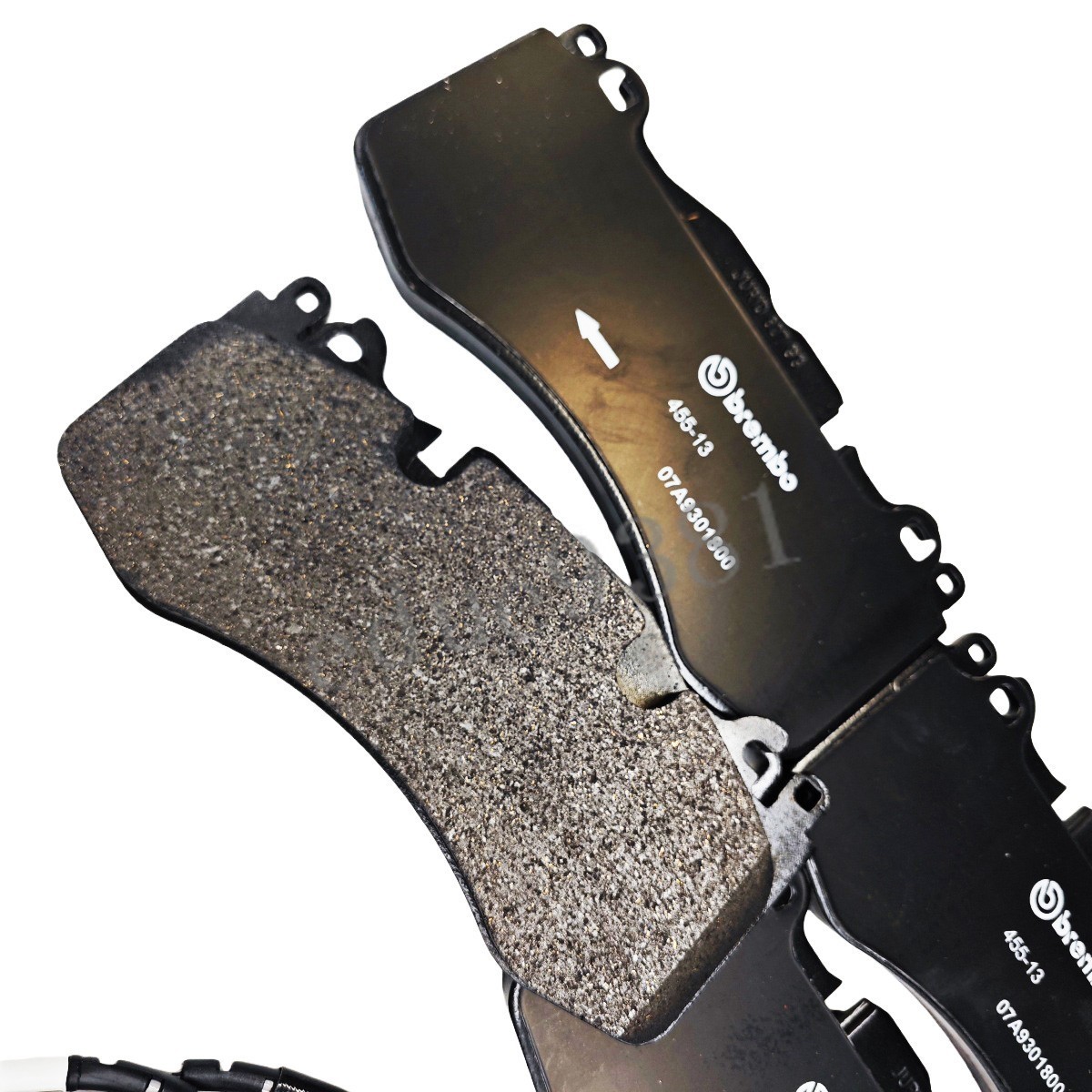 NEW Front Brake Pads For Aston Martin DB11, HY53-2D007-BB + FREE SENSOR US