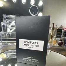 Tom Ford Ombre Leather Parfum Vaporisateur Spray Sample 0.05 fl oz 1.5 mL
