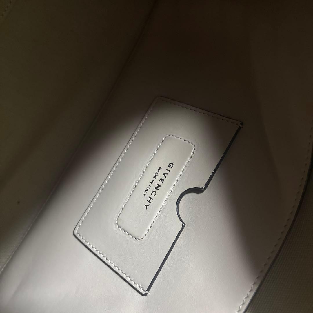 Givenchy Antigona Authentic Soft Medium Beige Leather Shoulder Bag Handbag Tote — image 13