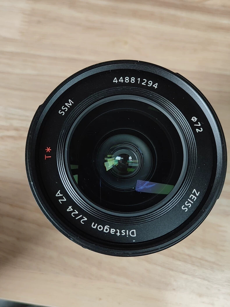 SONY ディスタゴン 24mm F2 ZA SSM　SAL24F20Z Sony Distagon T* 24mm f/2 ZA SSM Lens| SAL24F20Z
