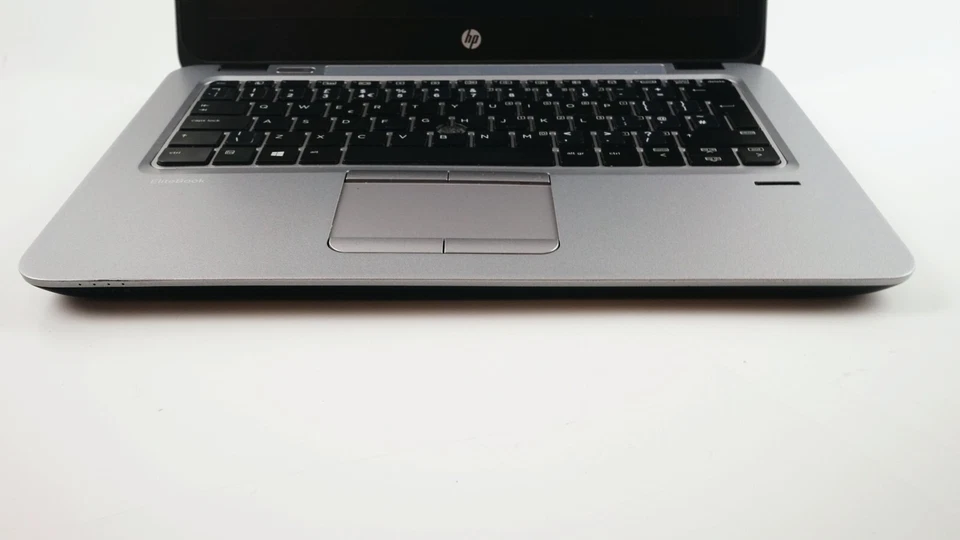 Cheap HP Gaming Laptop 12.5" AMD A10 Quad Up To 3.20GHz 16GB RAM Radeon R6 256GB - Image 3 of 4