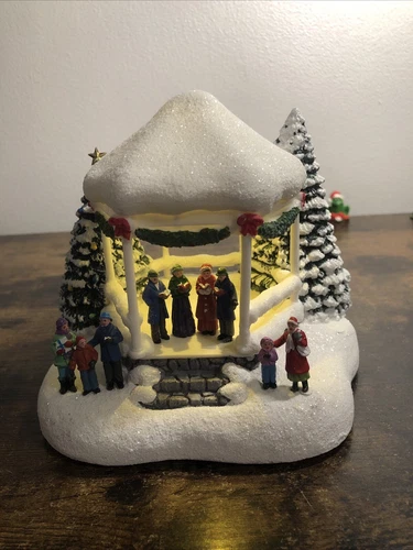 2023 Teleflora Thomas Kinkade Sweet Sounds Of Christmas Light Up Figurine