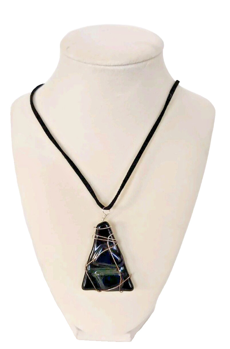 Black Acrylic Silver Wire Wrap Triangular Cabocho… - image 2