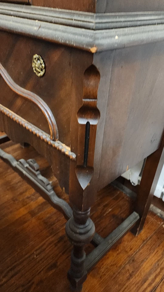 Antiguo gabinete de curiosidades de China Duchas Furn.Co.1868 medallón cabaña madera vidrio original Foto 2 de 4