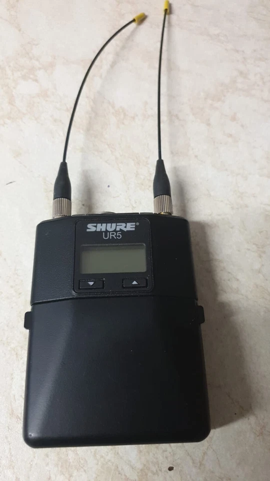 Shure UR5 710-790 Mhz  P8 Wireless Receiver Beltpack Bodypack!