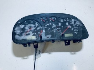 Volkswagen Golf 1998 Speedometers - Cockpit - Speedo Clocks Instru #1155425-77