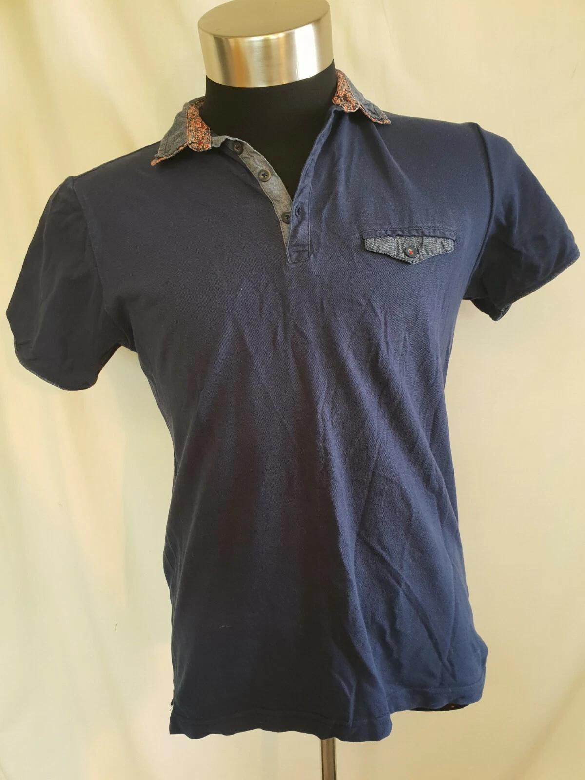 Mens Navy Blue Polo shirt w/ Floral Trim, Cedar Wood State M 0954
