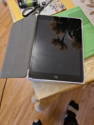 iPad本体 iPad (8th Gen) Wi-Fi 128GB Space Gray iPad 8 (2020) 32GB space grey kopen? | Keurmerk