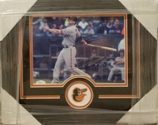 CHRIS DAVIS BALTIMORE ORIOLES AUTOGRAPHED CUSTOM FRAMED 8×10 PHOTO JSA COA !