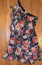 Guess AGGIE STRAPLESS ASYMMETRIC DRESS Size Small 