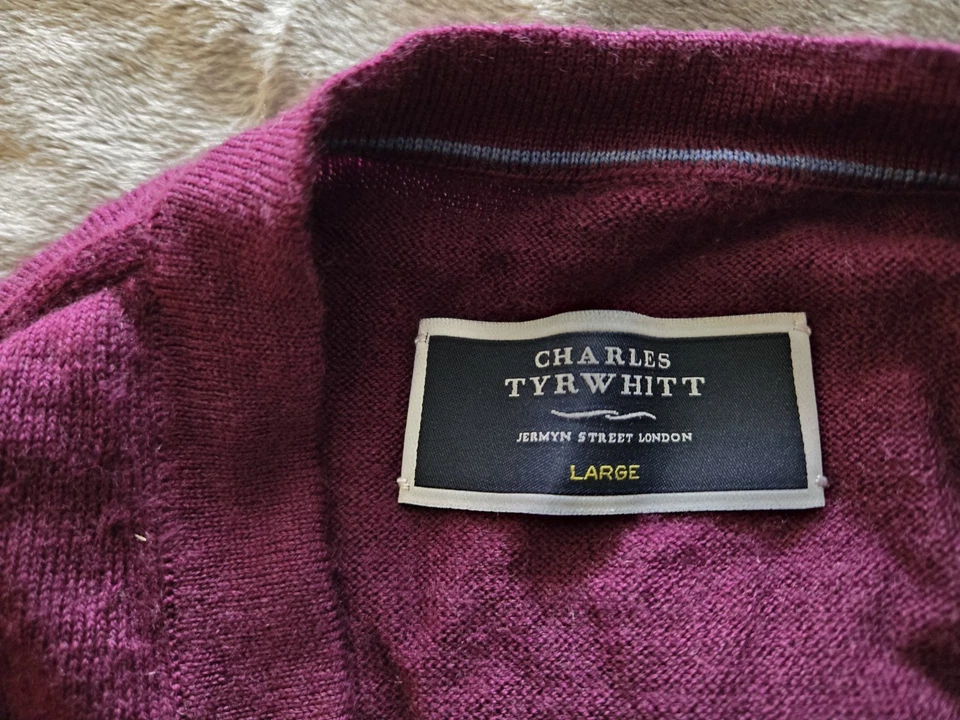 Charles Tyrwhitt Cárdigan Suéter Chaleco Para Hombres Grande Borgoña Lana Merino Abotonada Foto 4 de 4