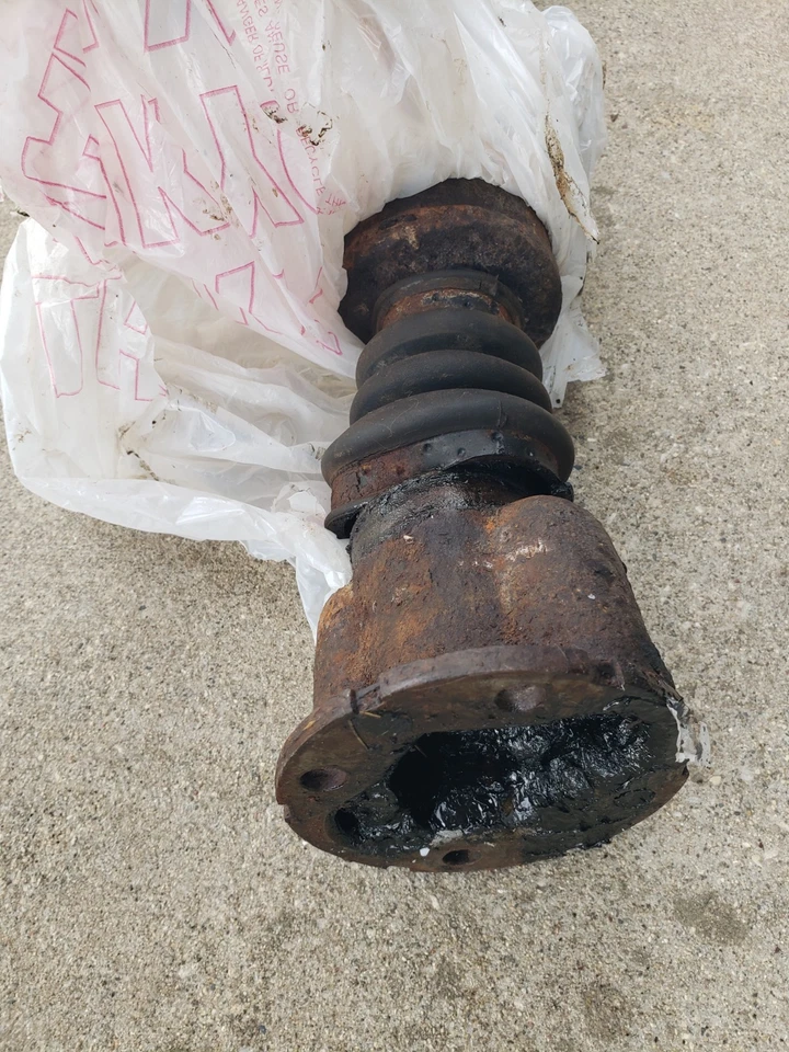 Plymouth 1951 1952 hélice trasera eje de transmisión Cranbrook Belvedere Mopar OE ¡Raro! Foto 3 de 3