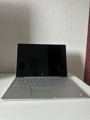 Xiaomi Mi Notebook Air (2016, Core m3, 4 GB RAM, TM1612) 