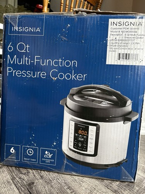 #ad Insignia 6 Qt Multi Function Pressure Cooker Black Silver NS MC60SS9 NEW $35.00