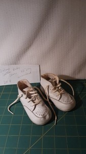 Vintage White Leather Childs Baby Shoes Leather Shoe 4.5"  Long Approx Lot 4