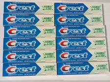 Crest Fresh & White Toothpaste Peppermint Gle...