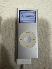 Apple iPod Nano 4th Generation 2GB Silver MP3...
