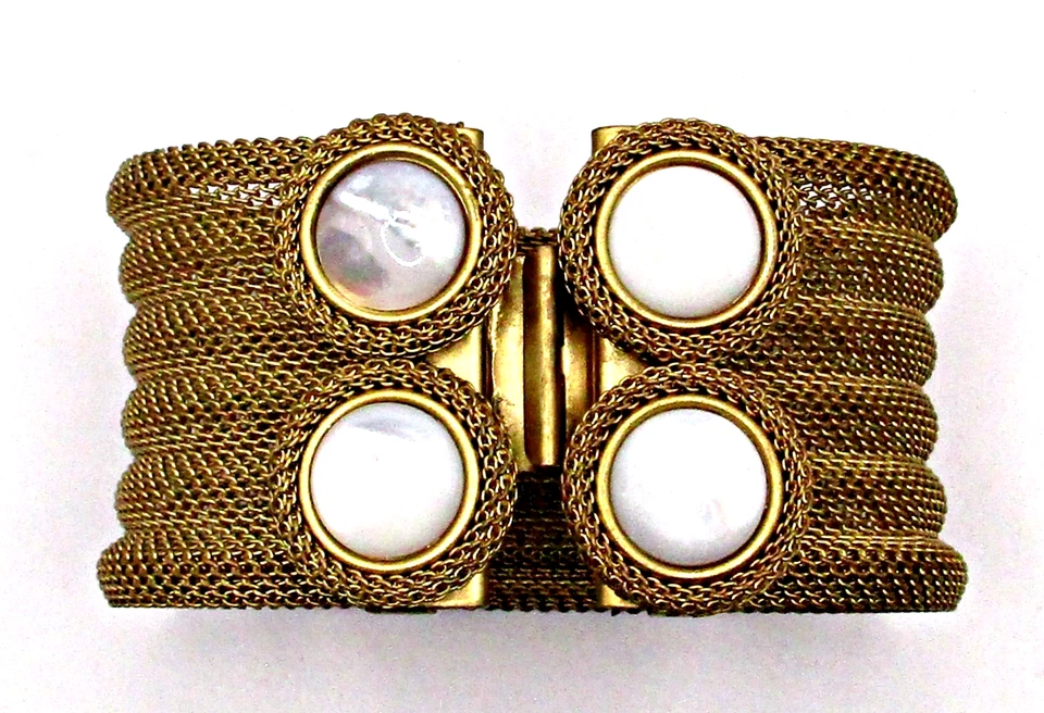 Signed Sarah Cavender Metalworks Double Button Milanese Mesh MOP Cuff Bracelet - Image 3 of 4