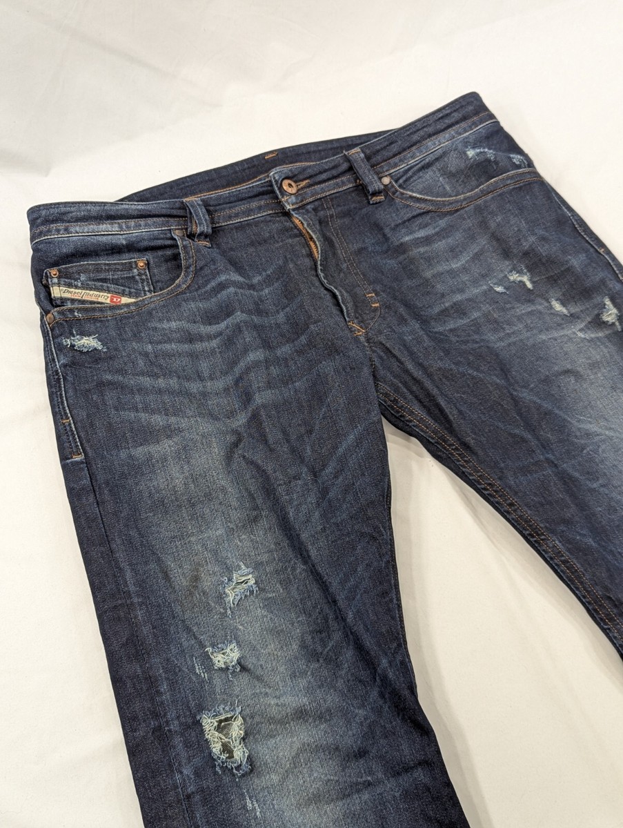 Diesel Jeans Mens 36x33 slim straight Distressed RN 93243 CA25594 Excellent