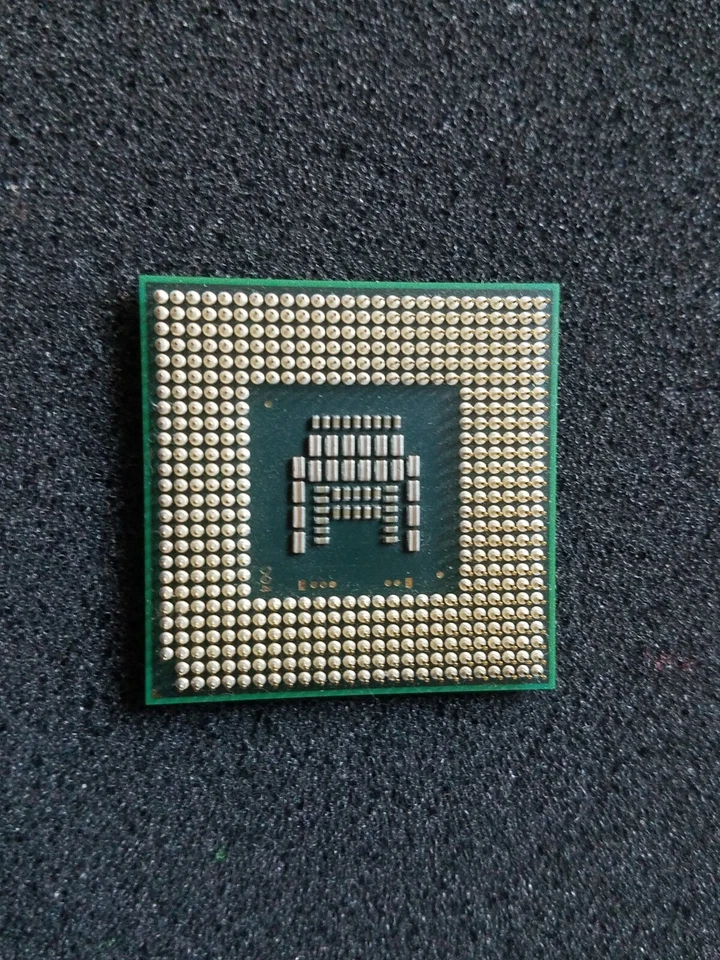 Procesador Intel Celeron SLGLQ @ 2,20 GHz/1 M/800 MHg (AW80585900) - Probado 100 % Foto 3 de 4