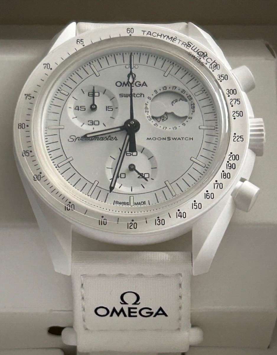 Swatch x Omega - Mission to the Moonphase - Snoopy - White